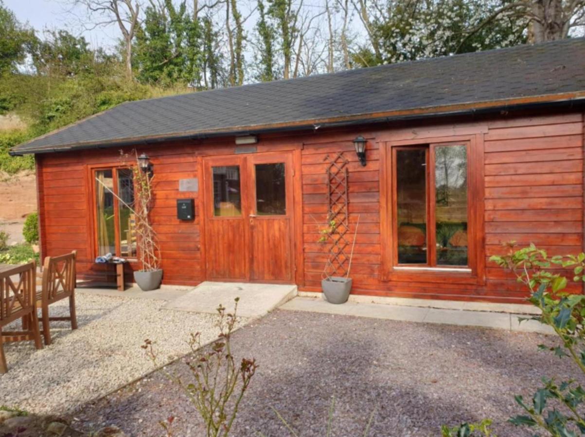 Impeccable 1-Bed House In Retford Close To A1 Exterior foto